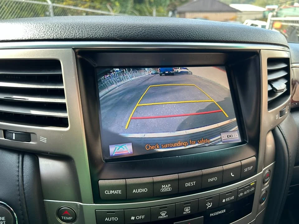 2015 Lexus LX 3rd Gen - Image 20 of 20