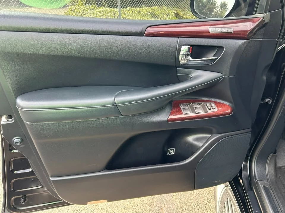 2015 Lexus LX 3rd Gen - Image 8 of 20
