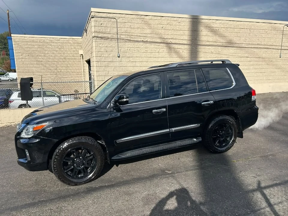 2015 Lexus LX 3rd Gen - Image 6 of 20