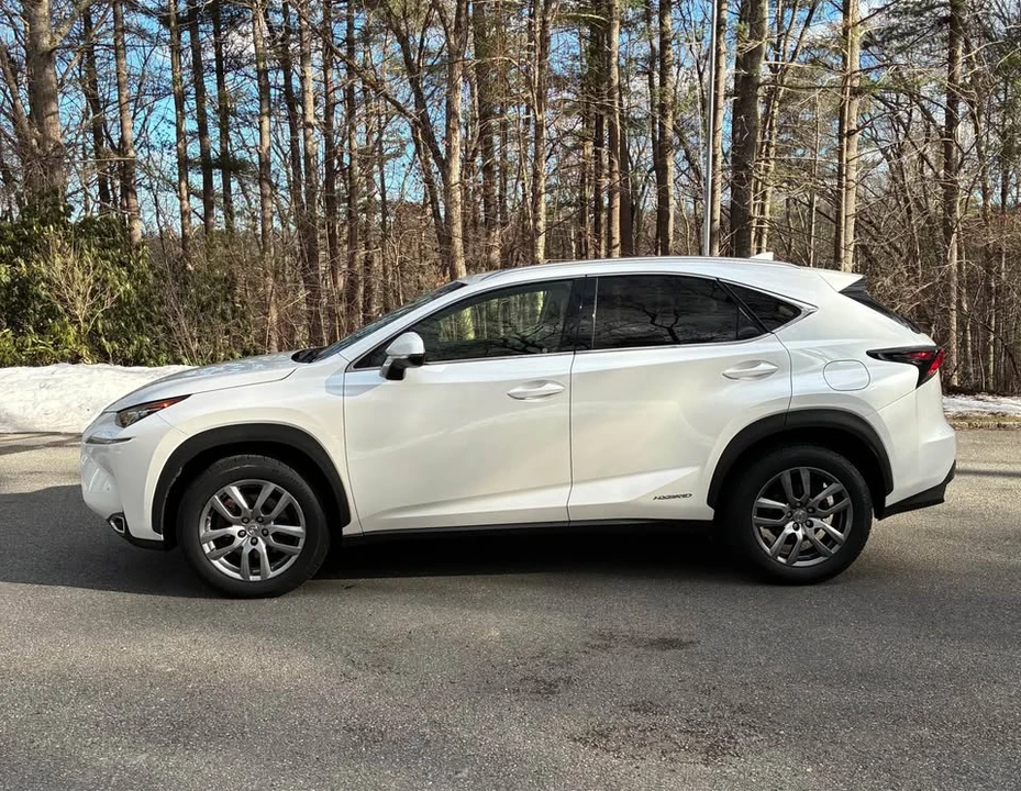 2015 Lexus NX 1st Gen - Image 9 of 16