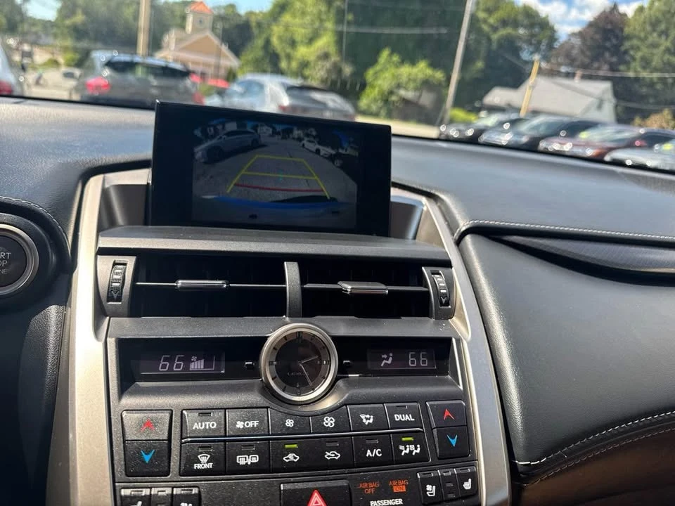 2015 Lexus NX 1st Gen - Image 11 of 20