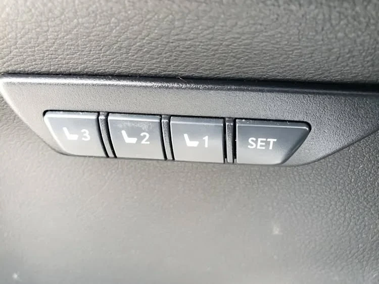 2015 Lexus NX 1st Gen - Image 12 of 19