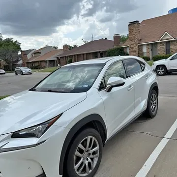 2015 Lexus NX300h Hybrid