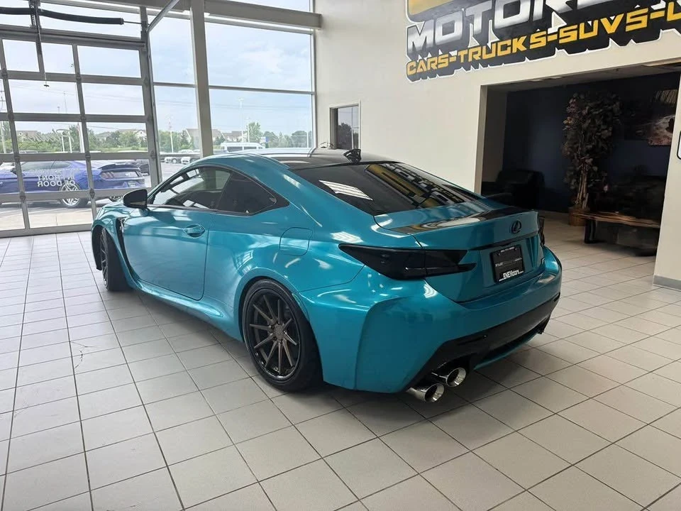 2015 Lexus RC - Image 3 of 15