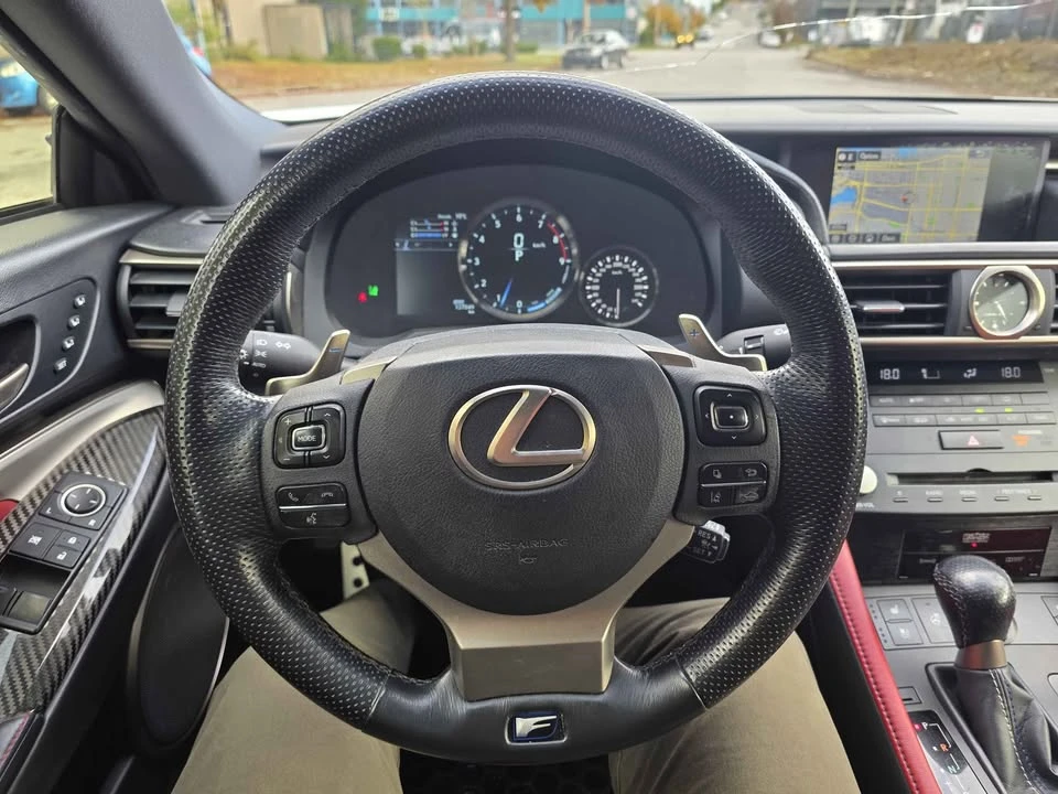 2015 Lexus RC - Image 10 of 14