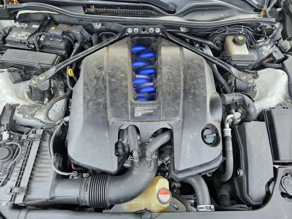 2015 Lexus RC - Image 14 of 14