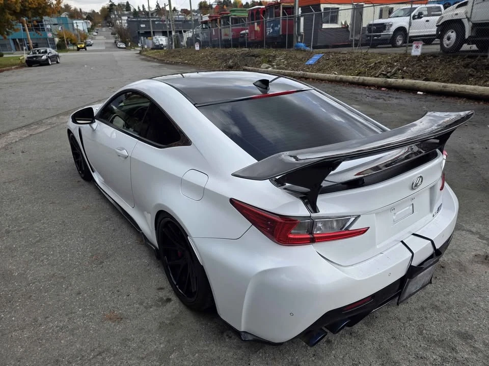 2015 Lexus RC - Image 6 of 14