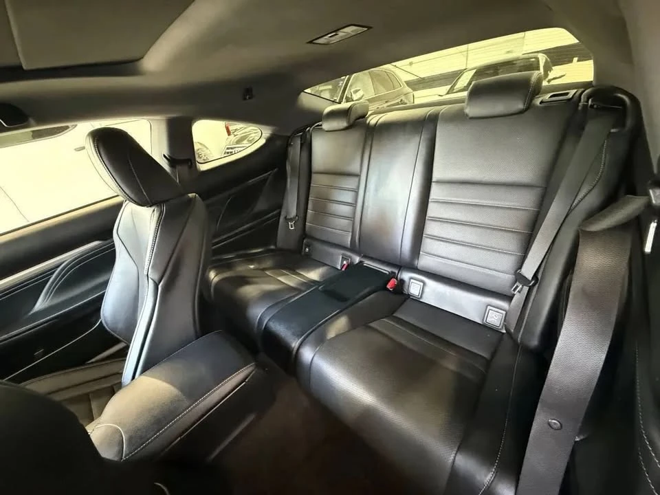 2015 Lexus RC - Image 18 of 18