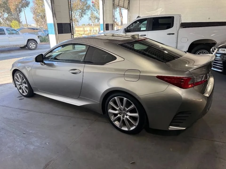 2015 Lexus RC - Image 7 of 18