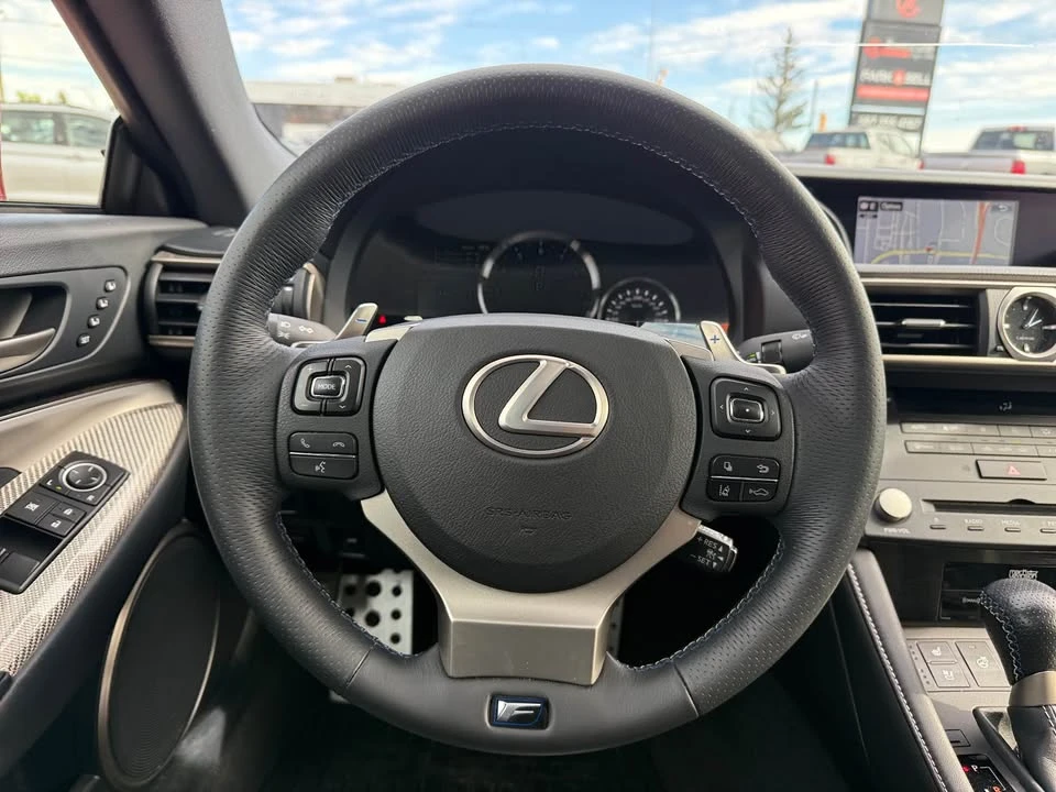 2015 Lexus RC - Image 11 of 14
