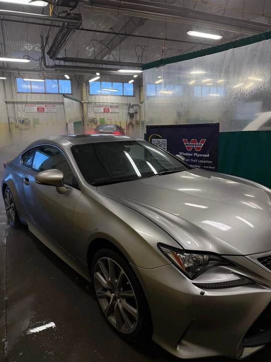 2015 Lexus RC - Image 3 of 9