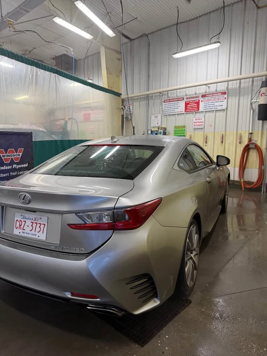2015 Lexus RC - Image 5 of 9