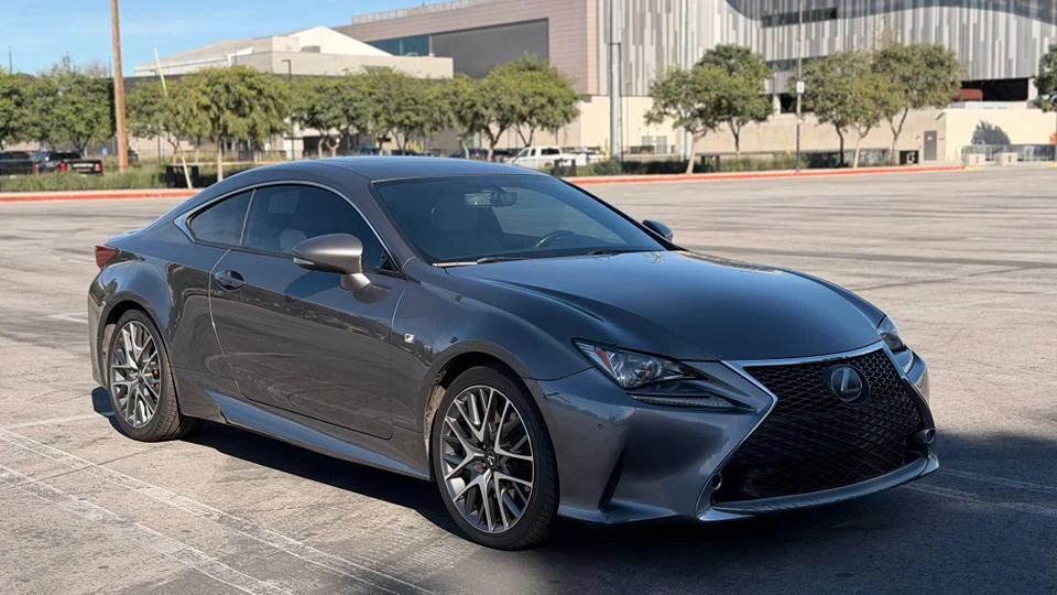 2015 Lexus RC - Image 2 of 14