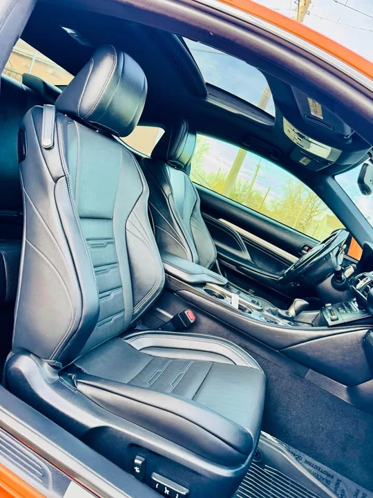 2015 Lexus RC - Image 8 of 19