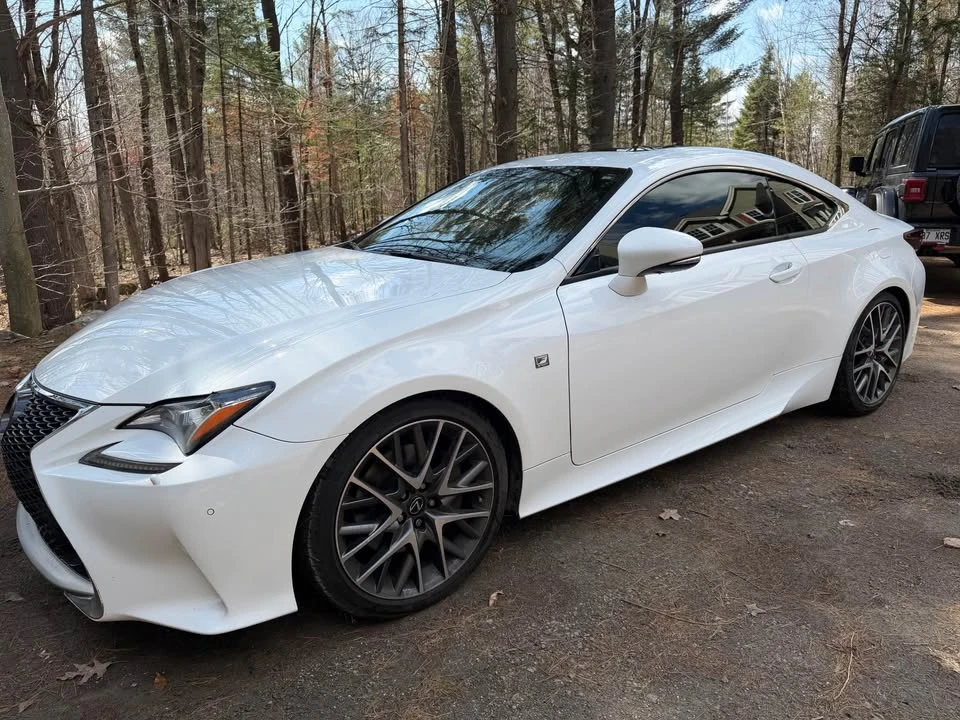 2015 Lexus RC - Image 2 of 14