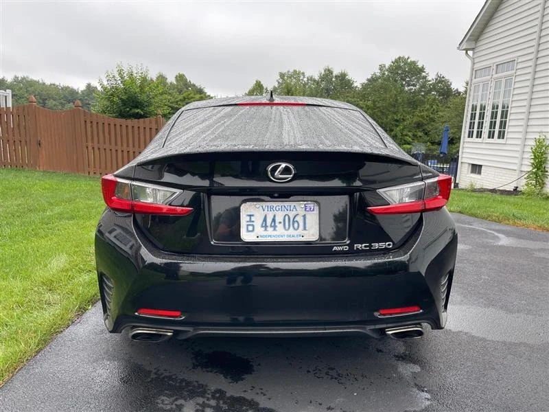 2015 Lexus RC - Image 10 of 20