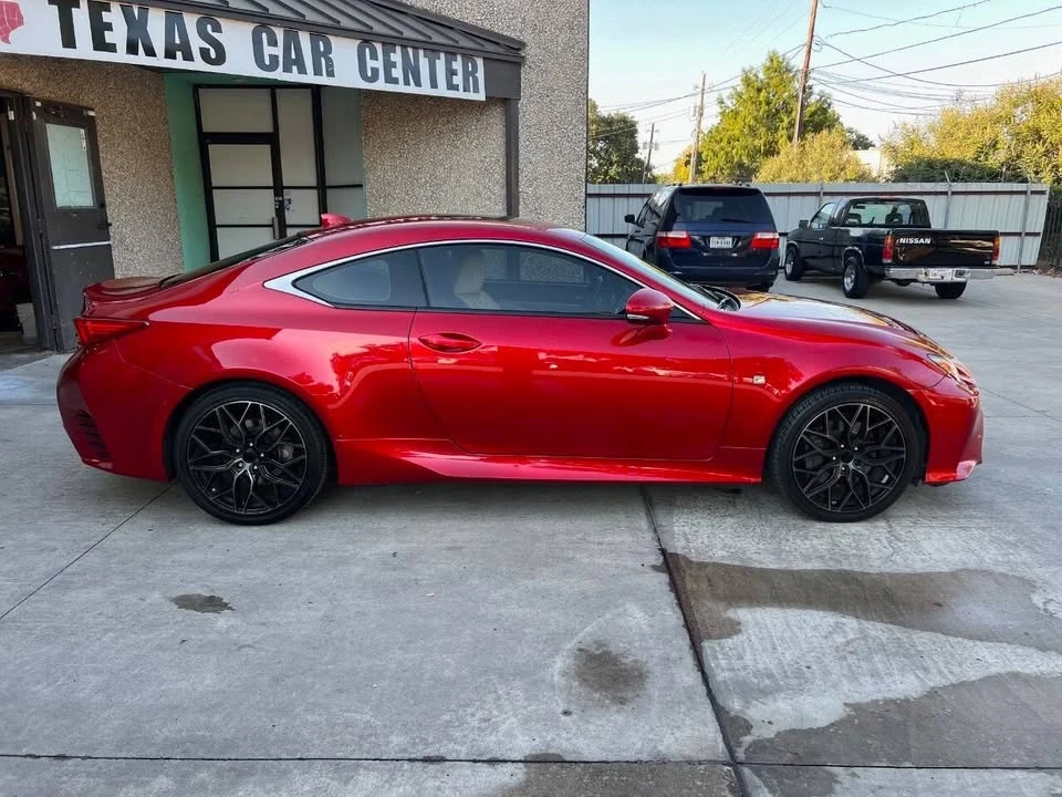 2015 Lexus RC - Image 4 of 15