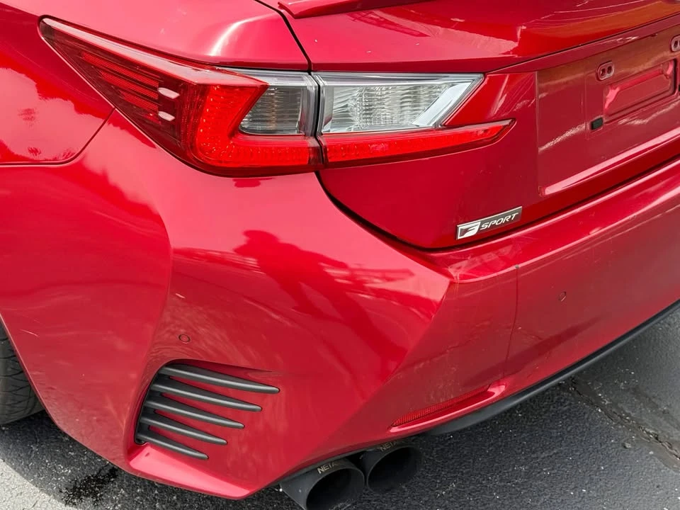 2015 Lexus RC - Image 11 of 20