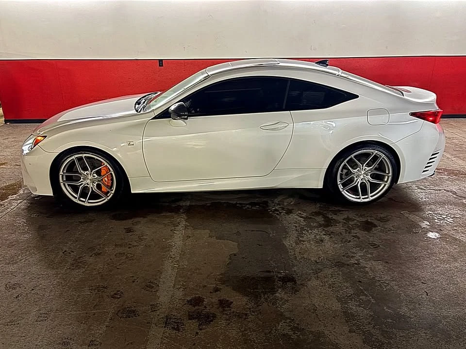 2015 Lexus RC - Image 4 of 20