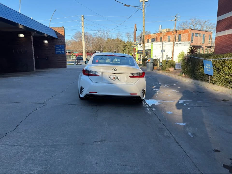 2015 Lexus RC - Image 7 of 10