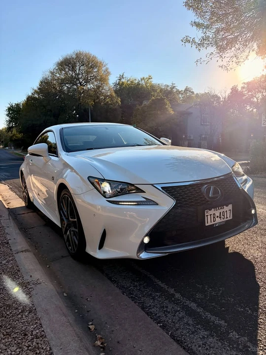 2015 Lexus RC F - Image 10 of 14