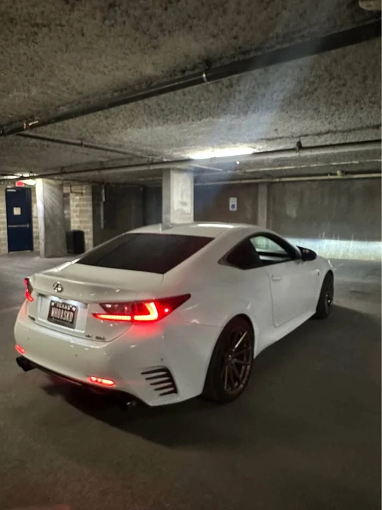 2015 Lexus RC F - Image 5 of 10