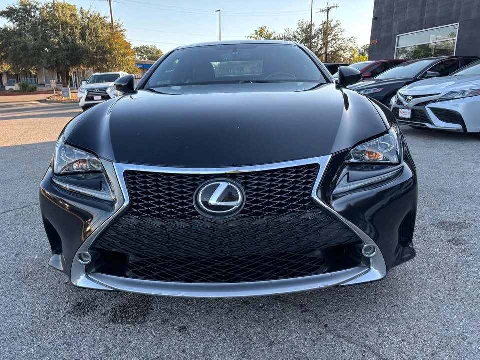 2015 Lexus RC - Image 2 of 14