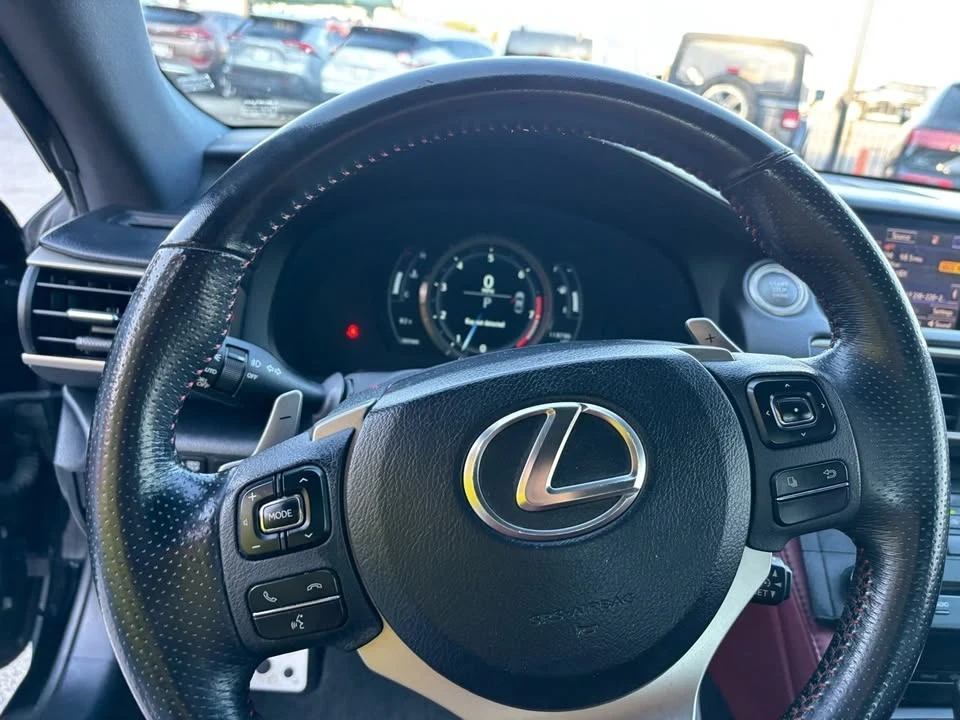 2015 Lexus RC - Image 14 of 14