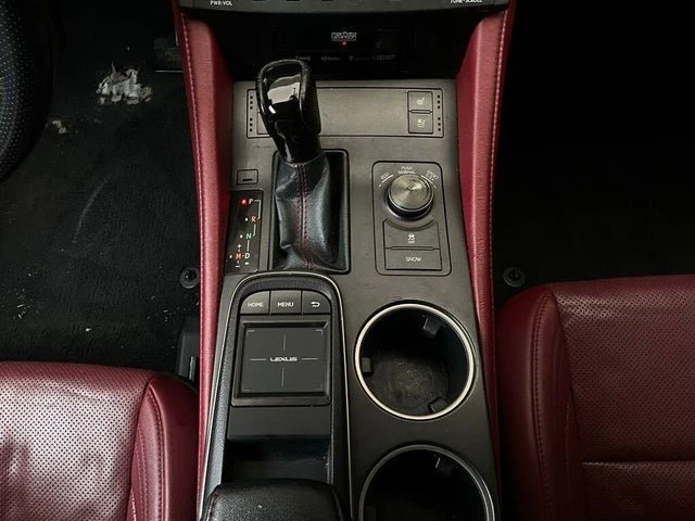 2015 Lexus RC - Image 14 of 20