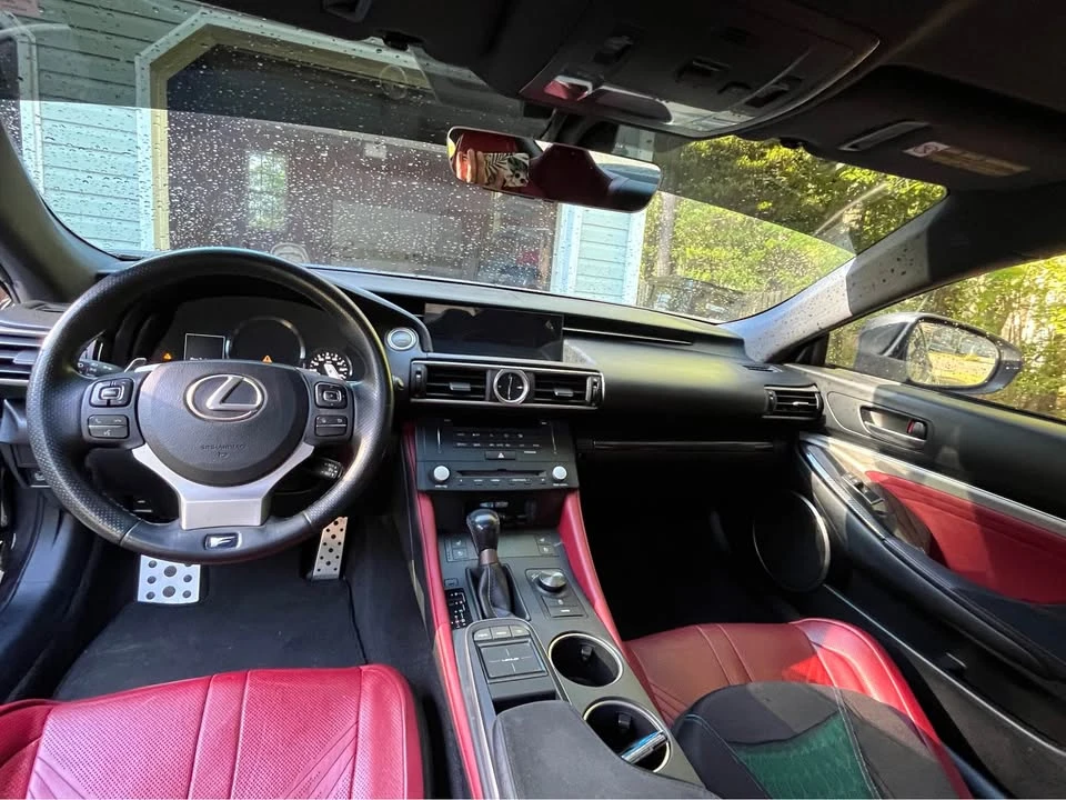 2015 Lexus RC F - Image 7 of 10