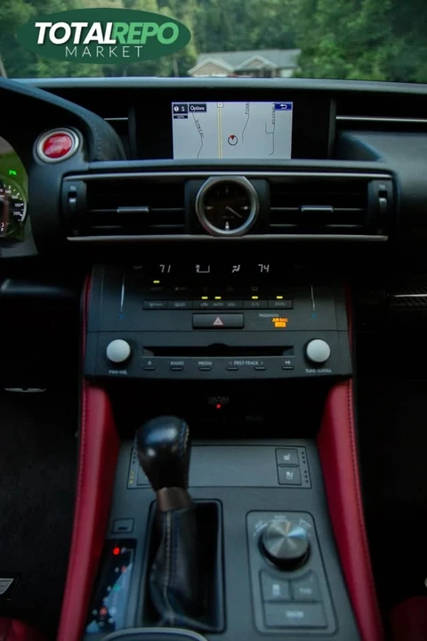 2015 Lexus RC F - Image 3 of 10