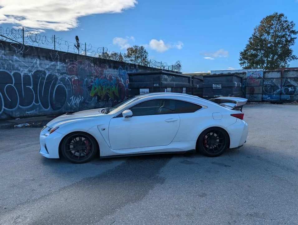 2015 Lexus RC F - Image 2 of 18