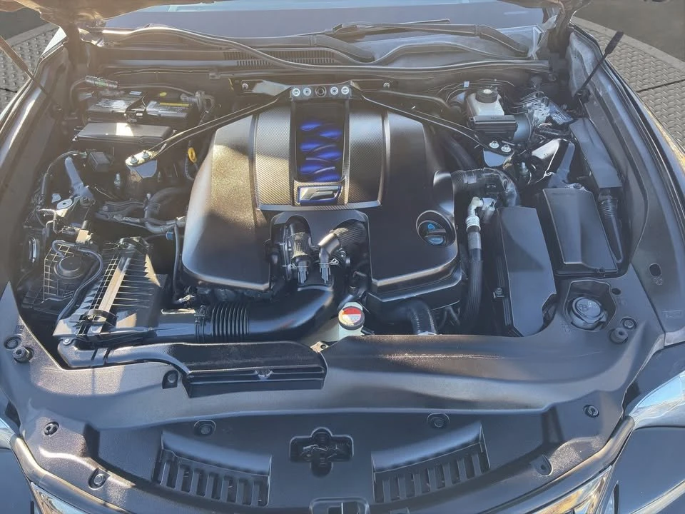 2015 Lexus RC F - Image 12 of 17