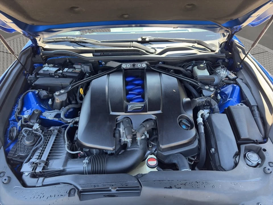 2015 Lexus RC F - Image 18 of 20