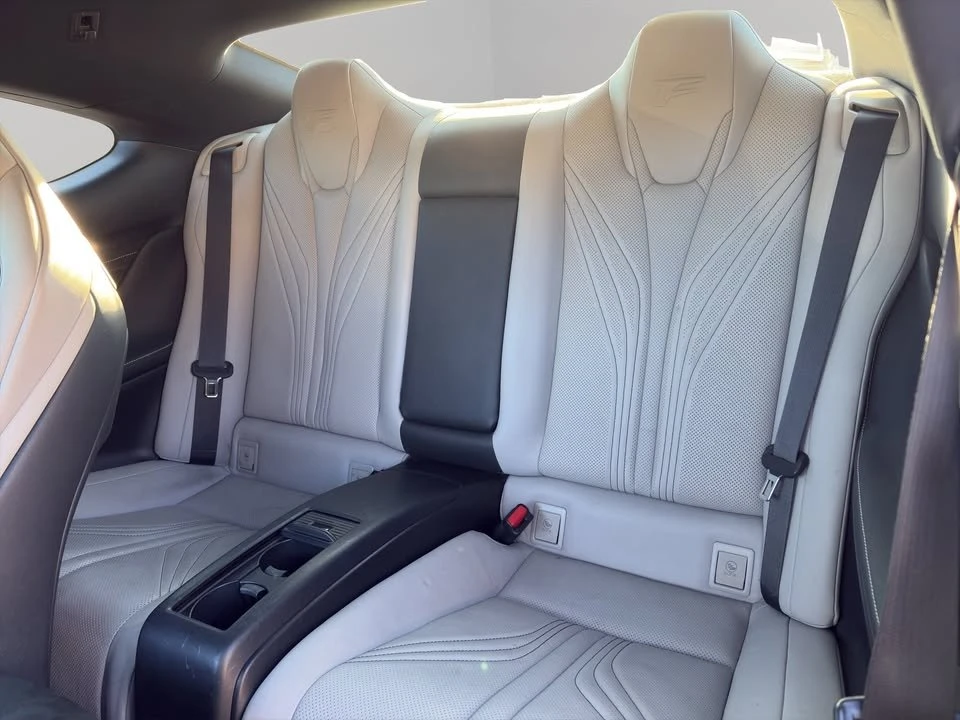 2015 Lexus RC F - Image 14 of 17