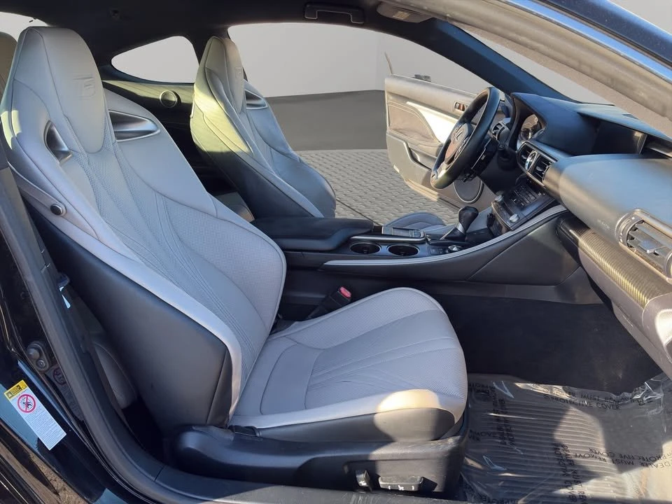 2015 Lexus RC F - Image 10 of 17