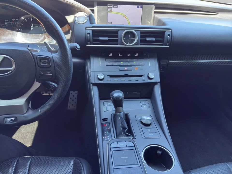2015 Lexus RC F - Image 13 of 20