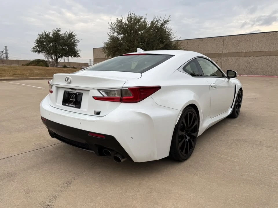 2015 Lexus RC F - Image 8 of 19