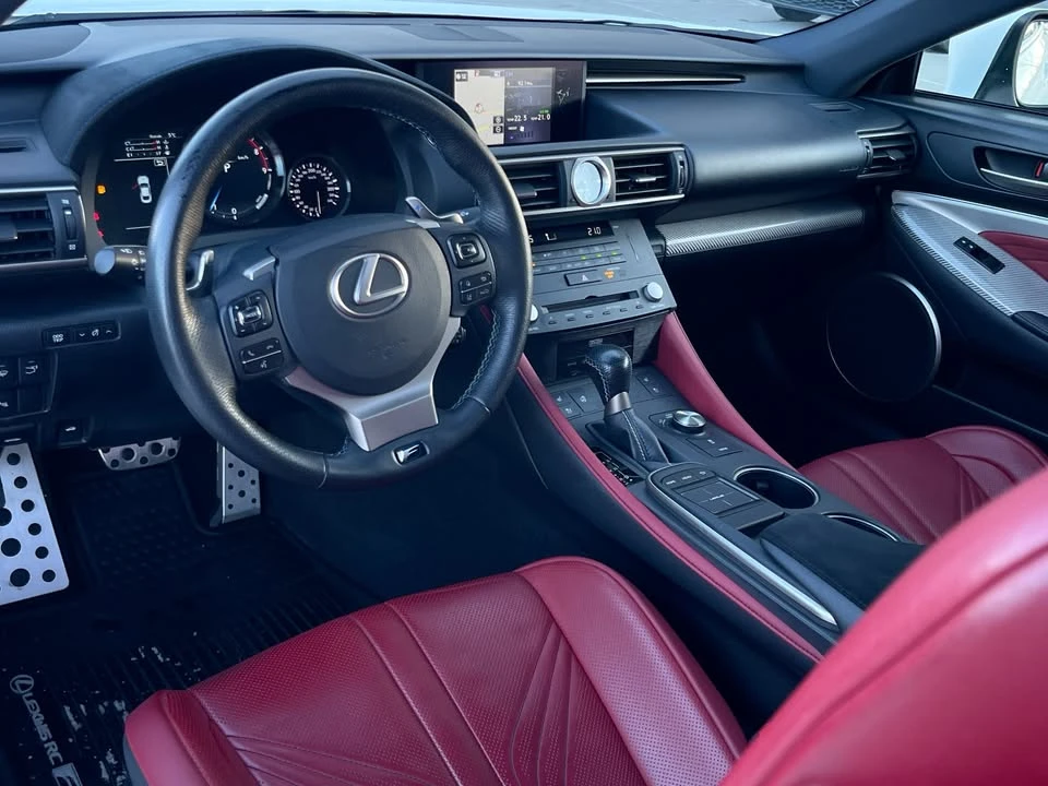 2015 Lexus RC F - Image 13 of 18