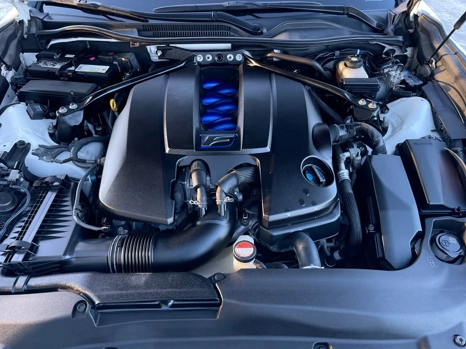 2015 Lexus RC F - Image 18 of 18