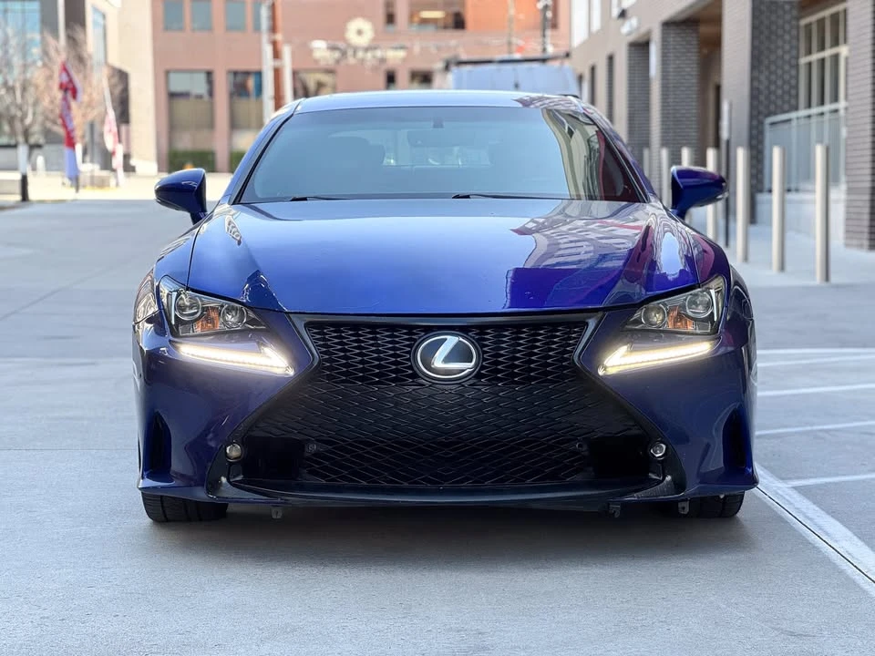 2015 Lexus RC - Image 2 of 14