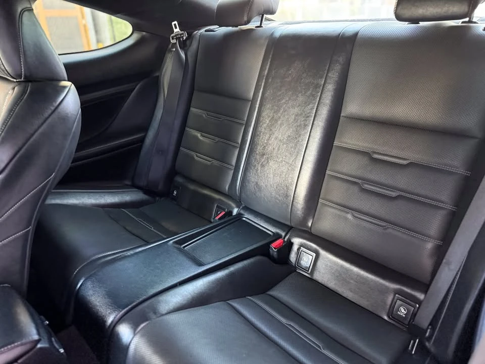 2015 Lexus RC - Image 10 of 14