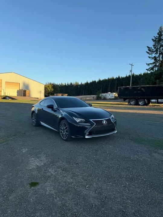 2015 Lexus RC - Image 4 of 9