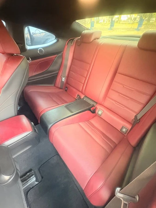 2015 Lexus RC - Image 10 of 13
