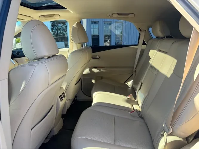 2015 Lexus RX 3rd Gen - Image 7 of 16