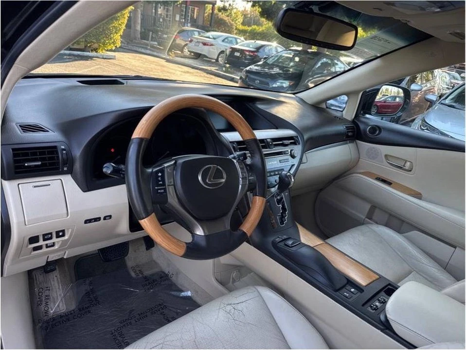 2015 Lexus RX 4th Gen - Image 7 of 20