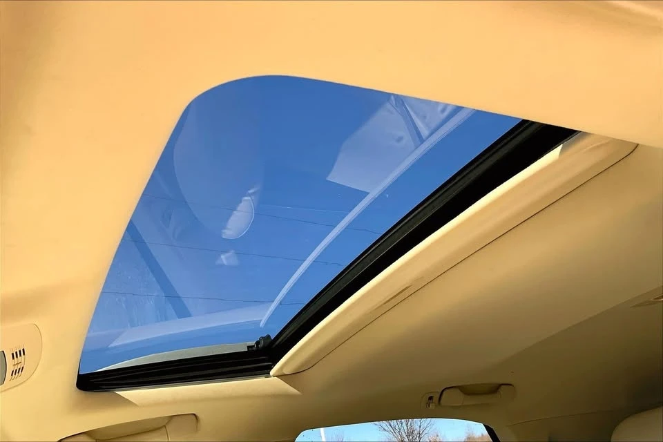 2015 Lexus RX 3rd Gen - Image 3 of 7