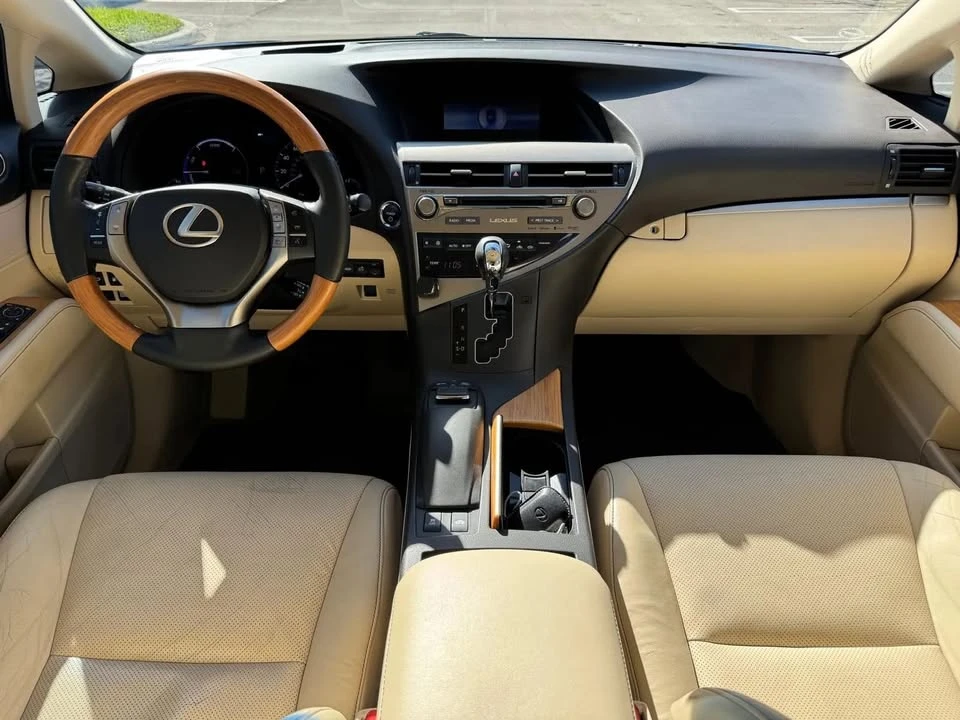 2015 Lexus RX 3rd Gen - Image 9 of 15