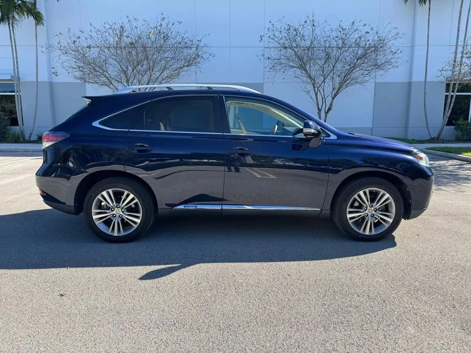 2015 Lexus RX 3rd Gen - Image 6 of 15