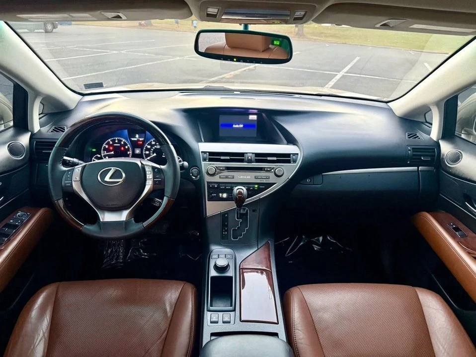 2015 Lexus RX 3rd Gen - Image 13 of 19